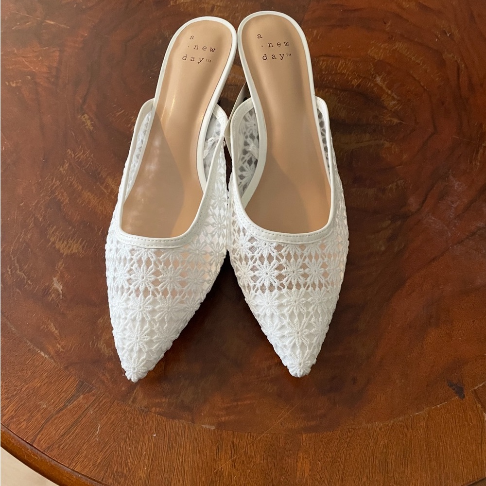 A New Day White Woven Mules with Kitten Heel size 10